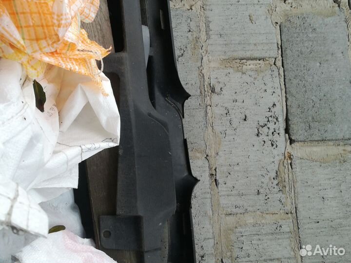 Пороги пластиковые