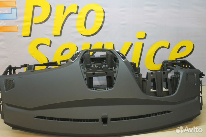 Торпедо Hyundai ix 35 панель приборов