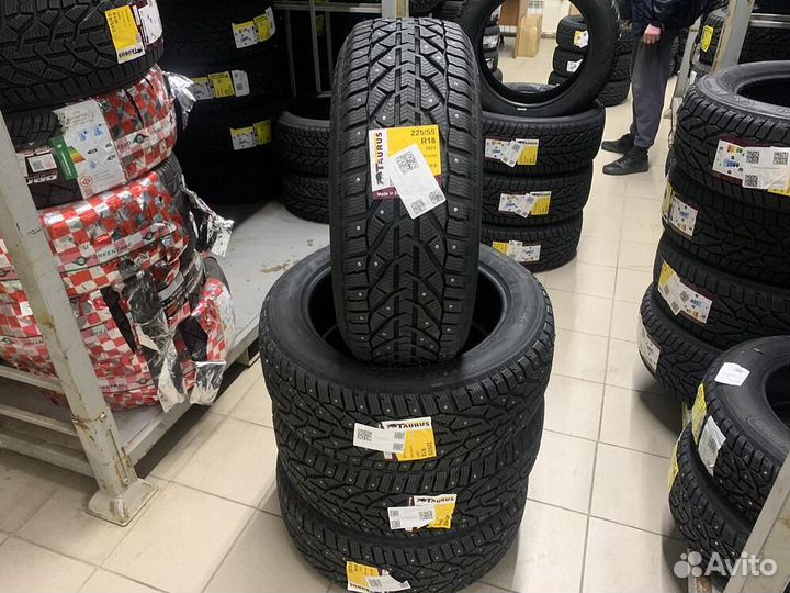 Taurus SUV Ice 225/55 R18 102T