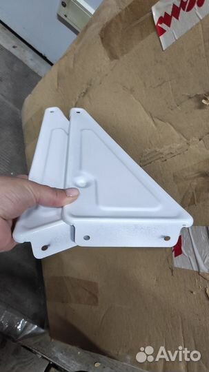 Раковина железная новая 5050