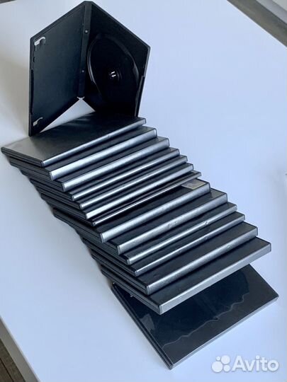 Футляры для дисков новые