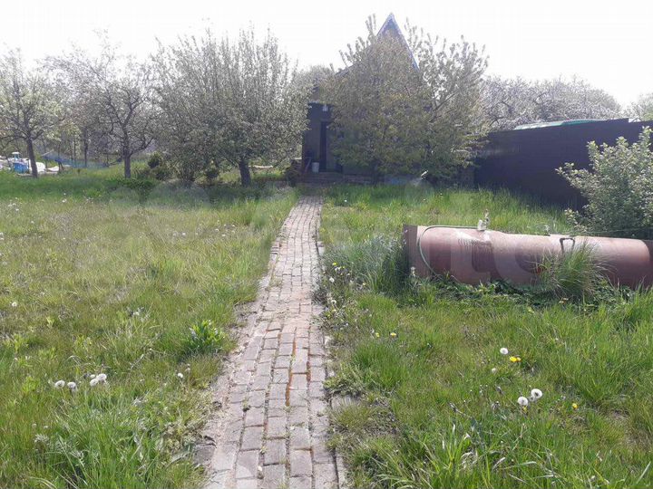 Дача 20 м² на участке 6 сот.