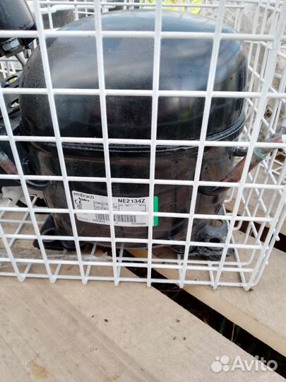 Компрессор 2134 и др. от холодильника 550 л