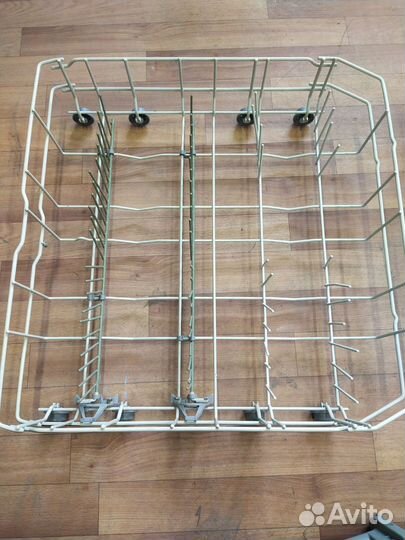 Нижняя корзина Bosch 60 см