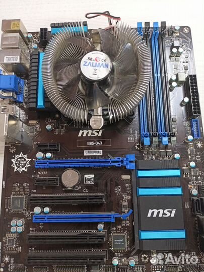 Материнская плата