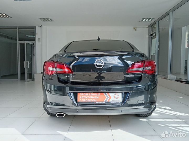 Opel Astra, 2013