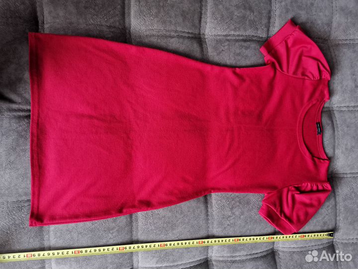 Короткое красное платье 42-44 размера