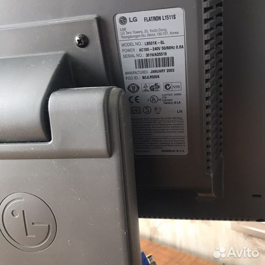 Монитор LG flatron L1511S