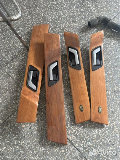 Накладка на дверь range rover sport L320 decor