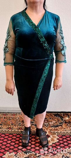 Вечернее платье