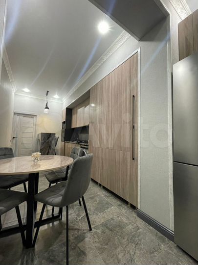 2-к. квартира, 59 м², 2/4 эт.