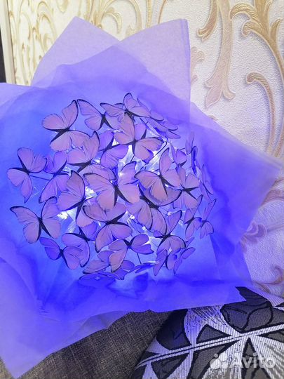 Букет светящийся на 14 февраля