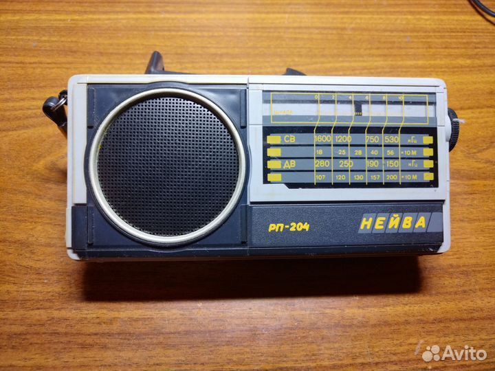 Радиоприемник нейва рп-204