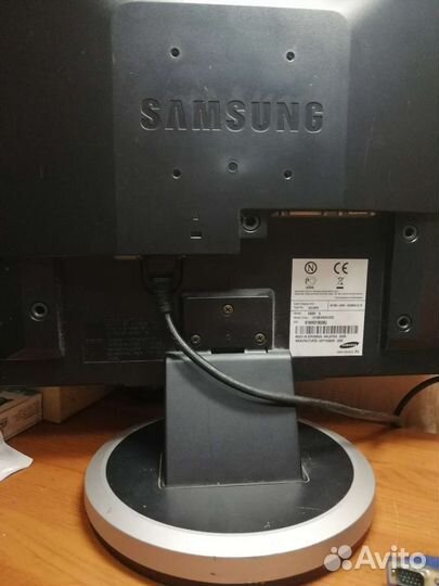 Монитор samsung 19