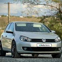 Volkswagen Golf 1.4 AMT, 2010, 235 000 км, с пробегом, цена 865 000 руб.