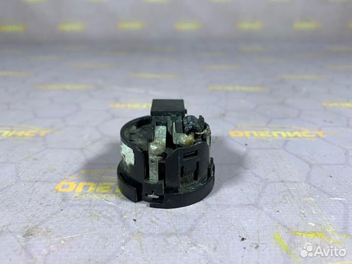 Динамик звуковой Opel Corsa D