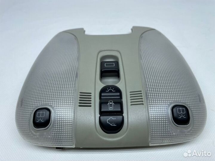 Плафон освещения салона Mercedes-Benz S W220 5.5
