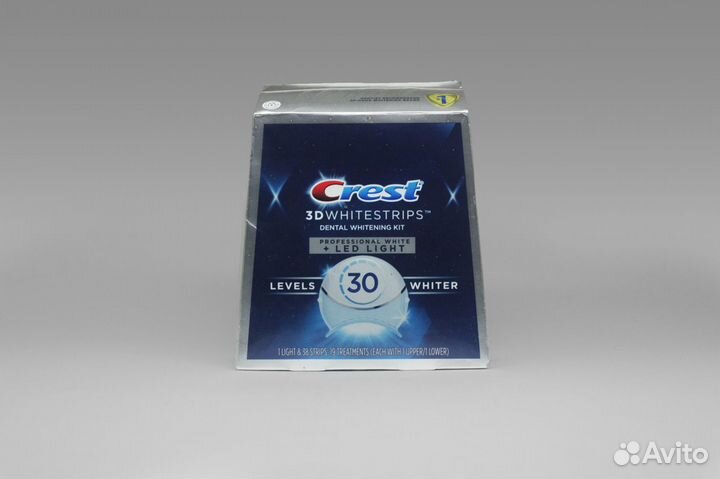 Отбеливающие полоски для зубов crest 3D whitestr