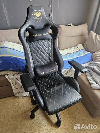 Компьютерное кресло бу cougar armor S royal