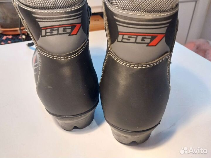 Лыжные ботинки детские 35