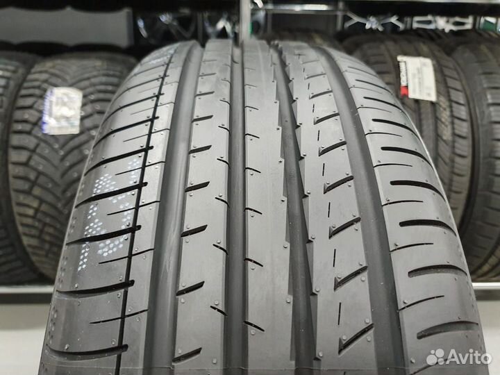 Yokohama BluEarth AE51 235/45 R18