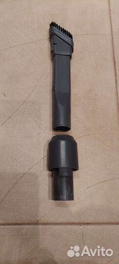 Вертикальный пылесос Elary