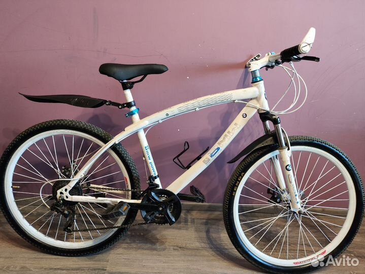 Велосипед BMW 26R на дисковых тормозах