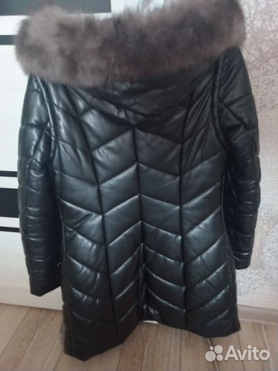 Куртка зимняя женская