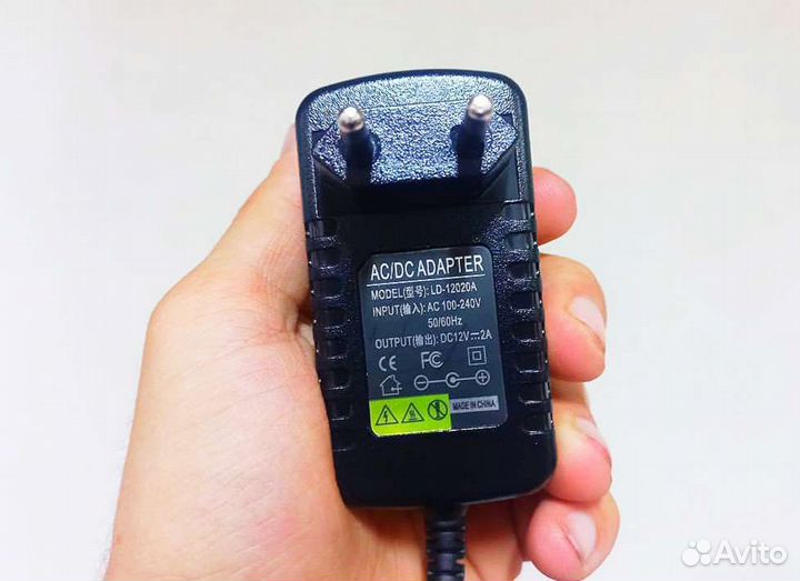 Зарядное Устройство 12 V 2 A