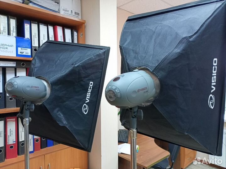 Вспышка Visico VT-300 моноблок с рефлектором, 2шт