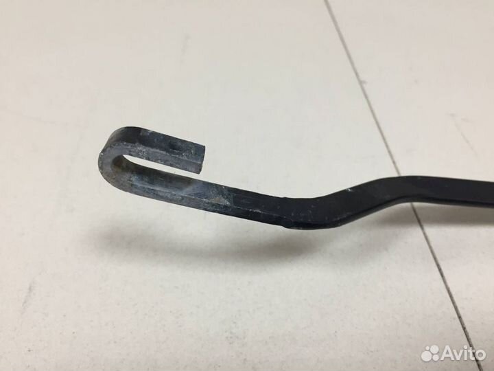 Поводок стеклоочистителя передний левый Hyundai El