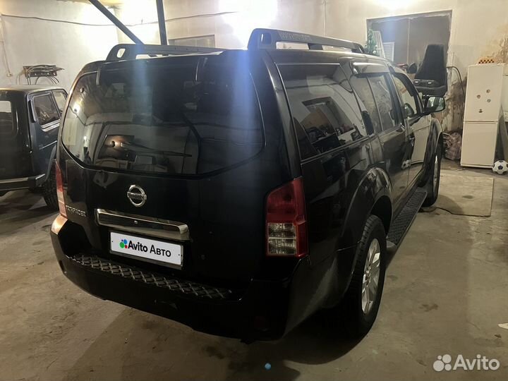 Nissan Pathfinder 2.5 AT, 2006, 348 000 км