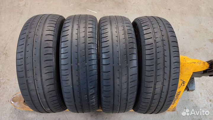 Dunlop SP StreetResponse 195/65 R15 91T