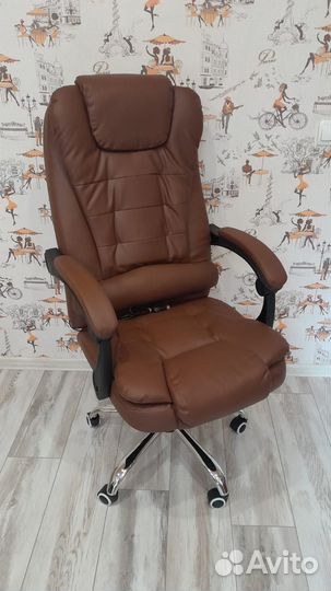Компьютерное кресло новое