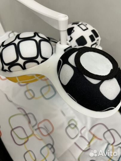 Продам электрокачелю 4 moms