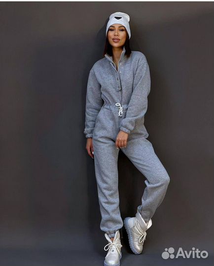 Комбинезон на флисе женский
