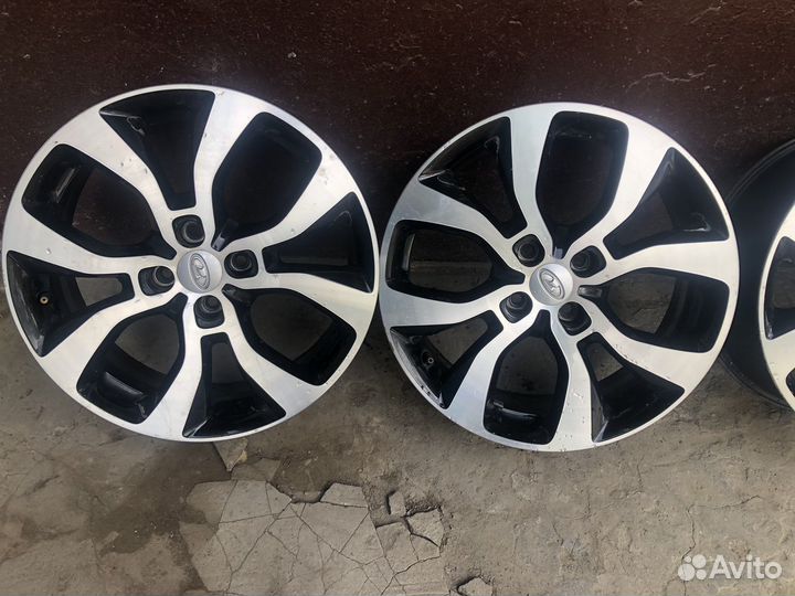 Диски R17 4/100 LADA X-ray-Vesta Cross