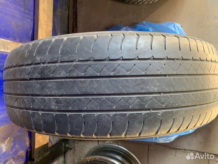 Michelin Latitude Tour HP 225/65 R17