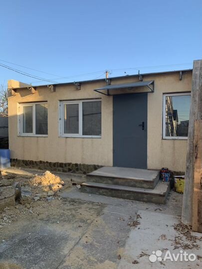 Участок с домами