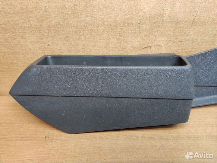 Пластик сидения левый, Volvo 960