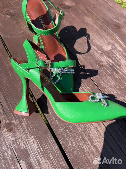 Туфли женские 39 размер