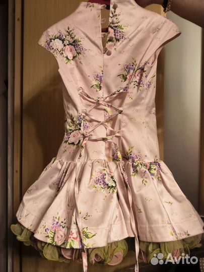 Маленькая леди платье