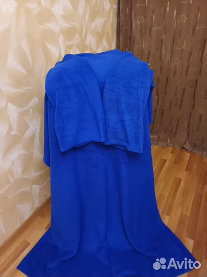 Плед с рукавами