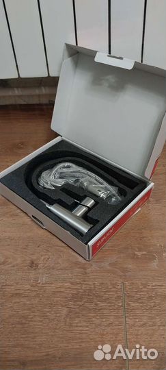 Смеситель кухонный с гибким гусаком