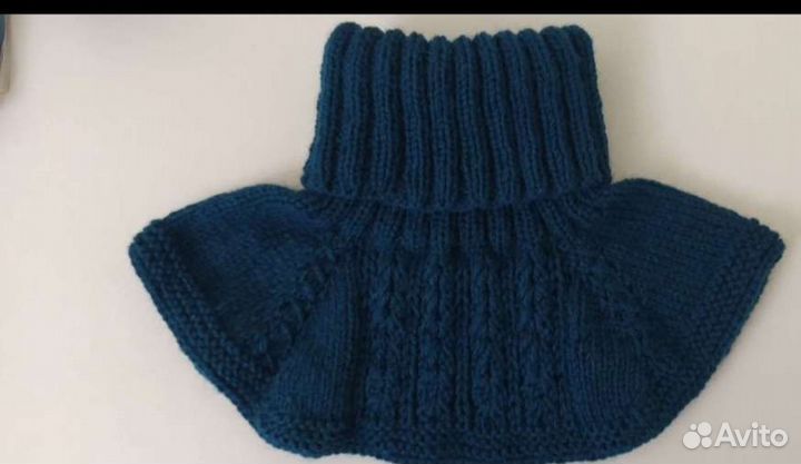 Манишки новые,снуды новые и б/у