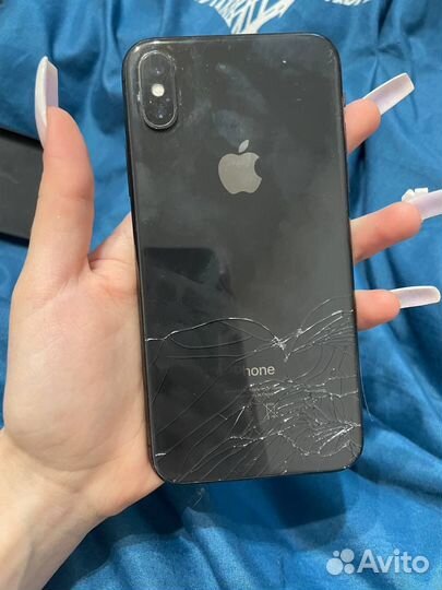 iPhone, 8 ГБ