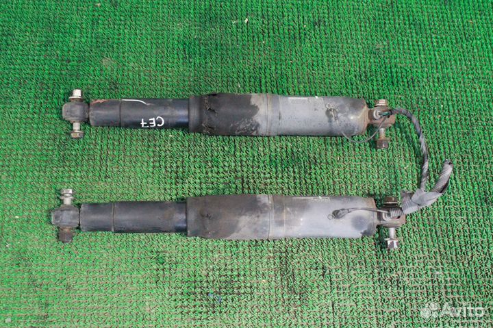 Амортизаторы задние Cadillac Escalade GMT800