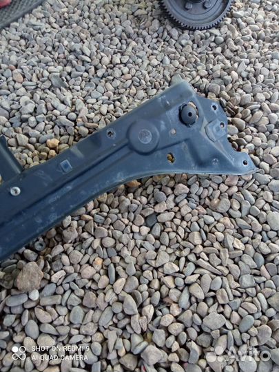 Планка телевизора Mercedes-Benz E-класс W211/S211