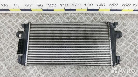 Радиатор интеркуллера opel astra J (93U32KC01)