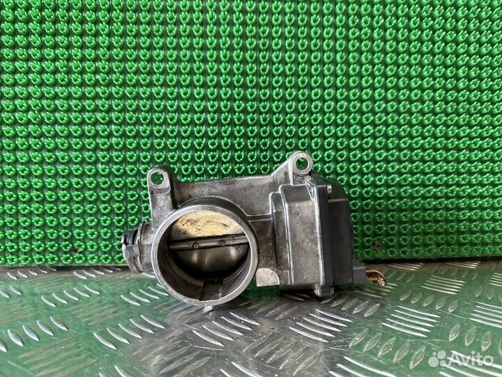 Заслонка дроссельная Renault Duster